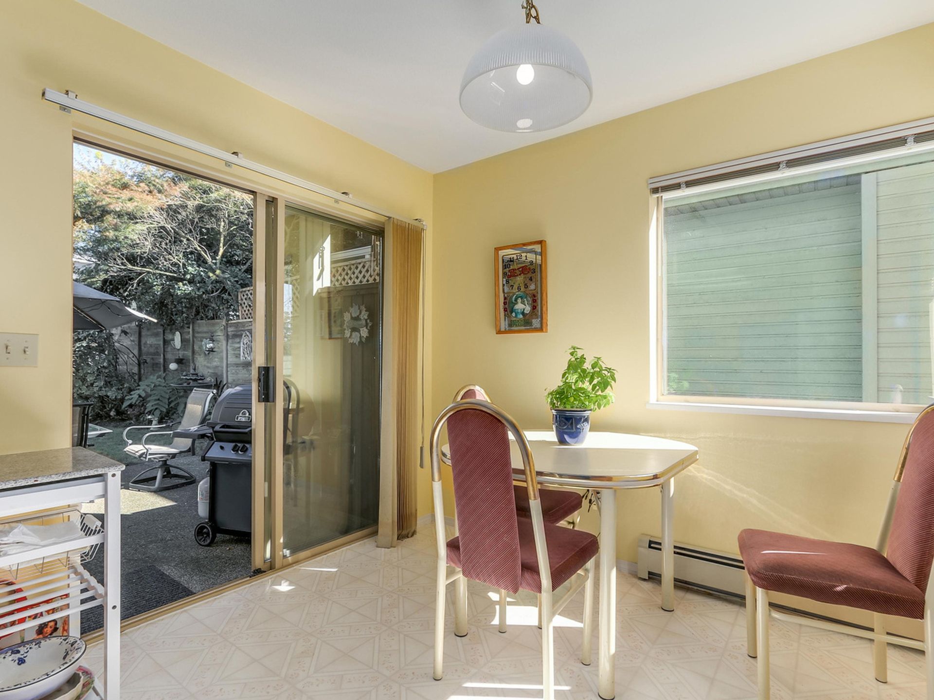 62452 at 1517 Lawson Avenue, North Vancouver