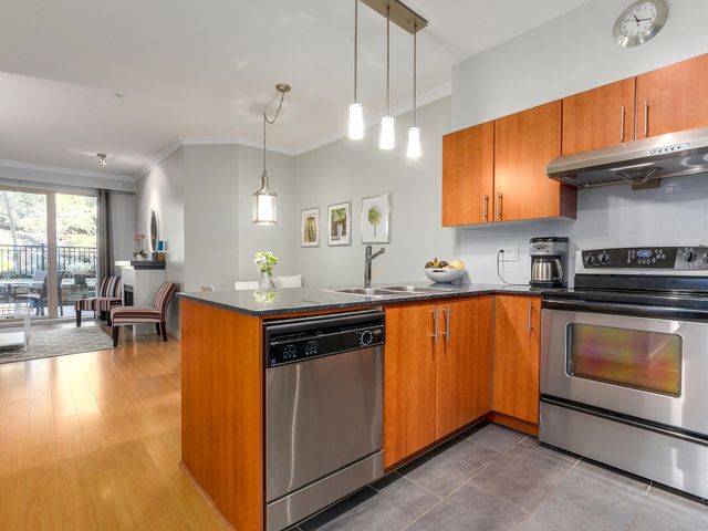 62514 at 119 - 1633 Mackay Avenue, North Vancouver