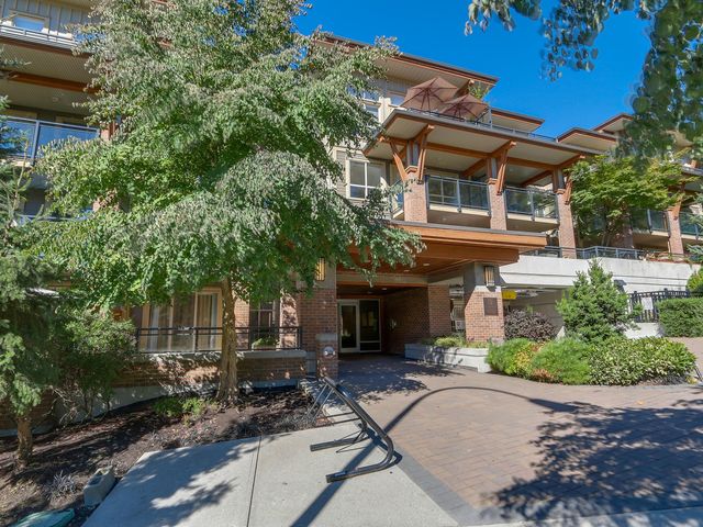 62574 at 119 - 1633 Mackay Avenue, North Vancouver