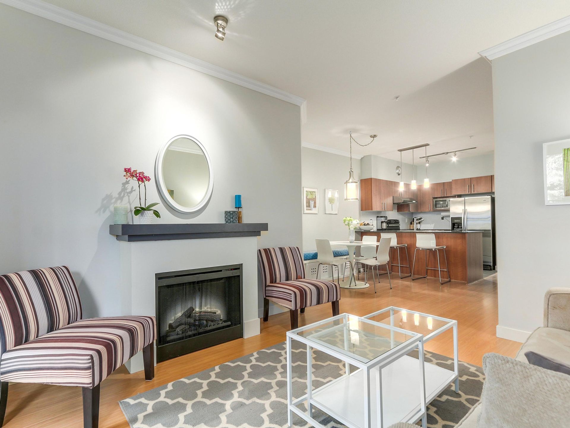 62535 at 119 - 1633 Mackay Avenue, North Vancouver