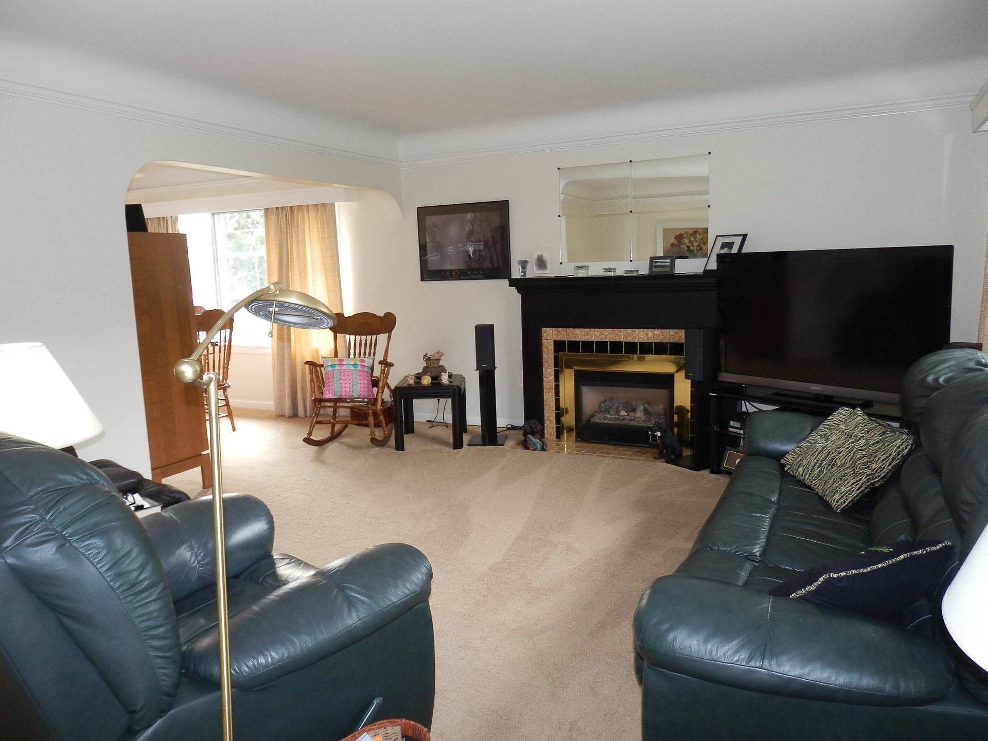 62607 at 533 16th Street E, North Vancouver