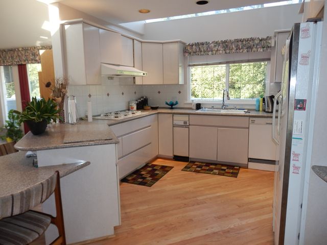 62711 at 192 Montroyal Boulevard, North Vancouver