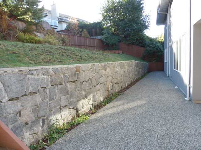 62735 at 192 Montroyal Boulevard, North Vancouver