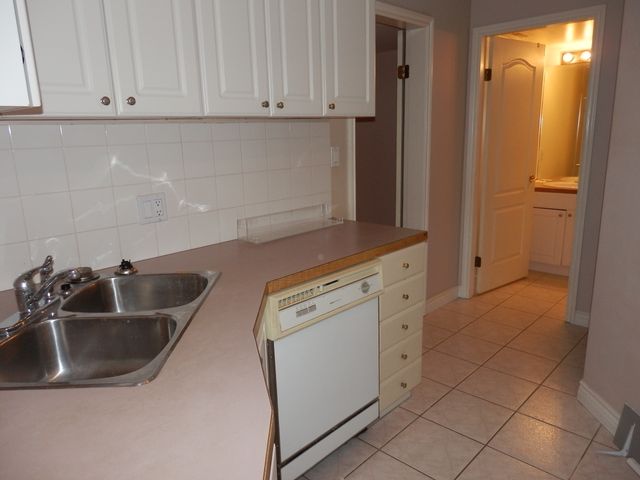 62820 at 192 Montroyal Boulevard, North Vancouver