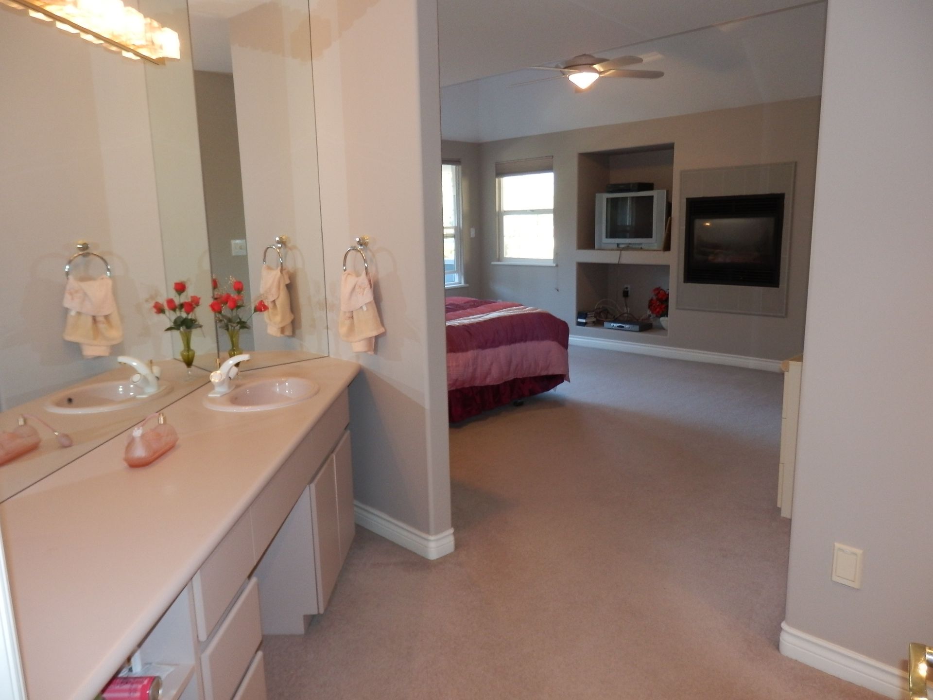 62787 at 192 Montroyal Boulevard, North Vancouver