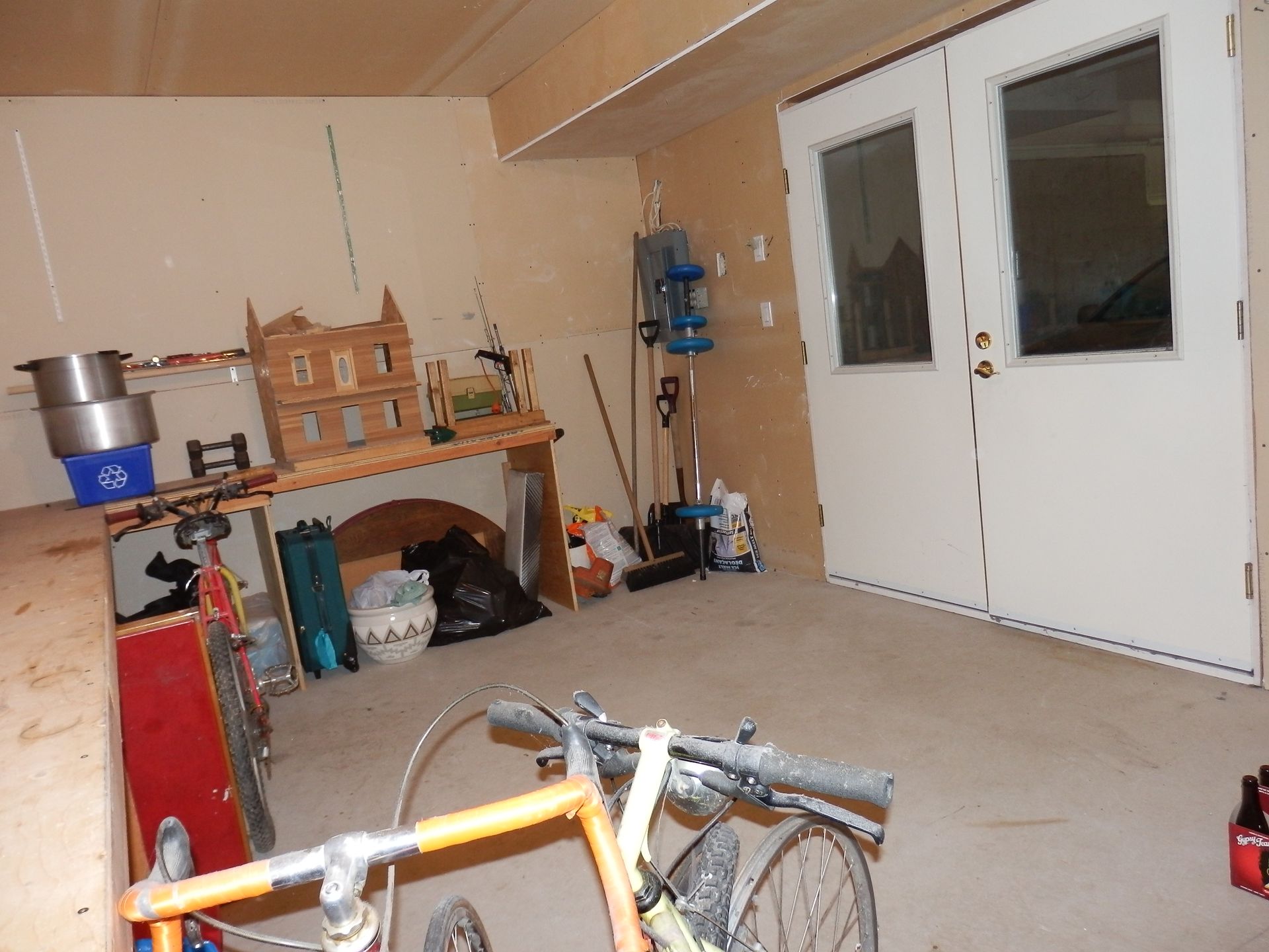 62850 at 192 Montroyal Boulevard, North Vancouver