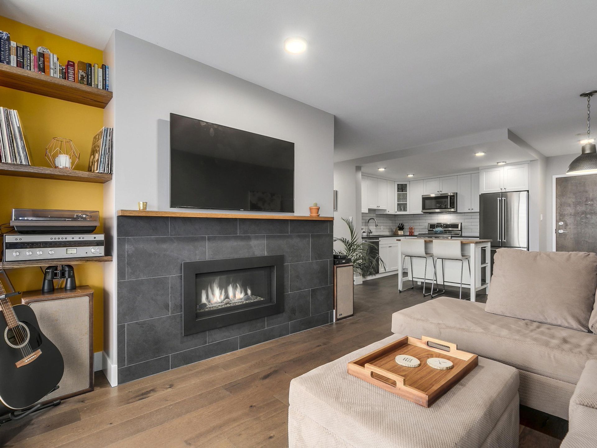 62909 at 1509 - 155 1st Street W, North Vancouver