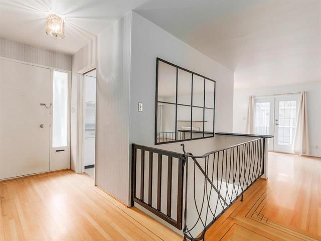 63001 at 1705 Arborlynn Drive, North Vancouver