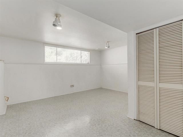 63046 at 1705 Arborlynn Drive, North Vancouver