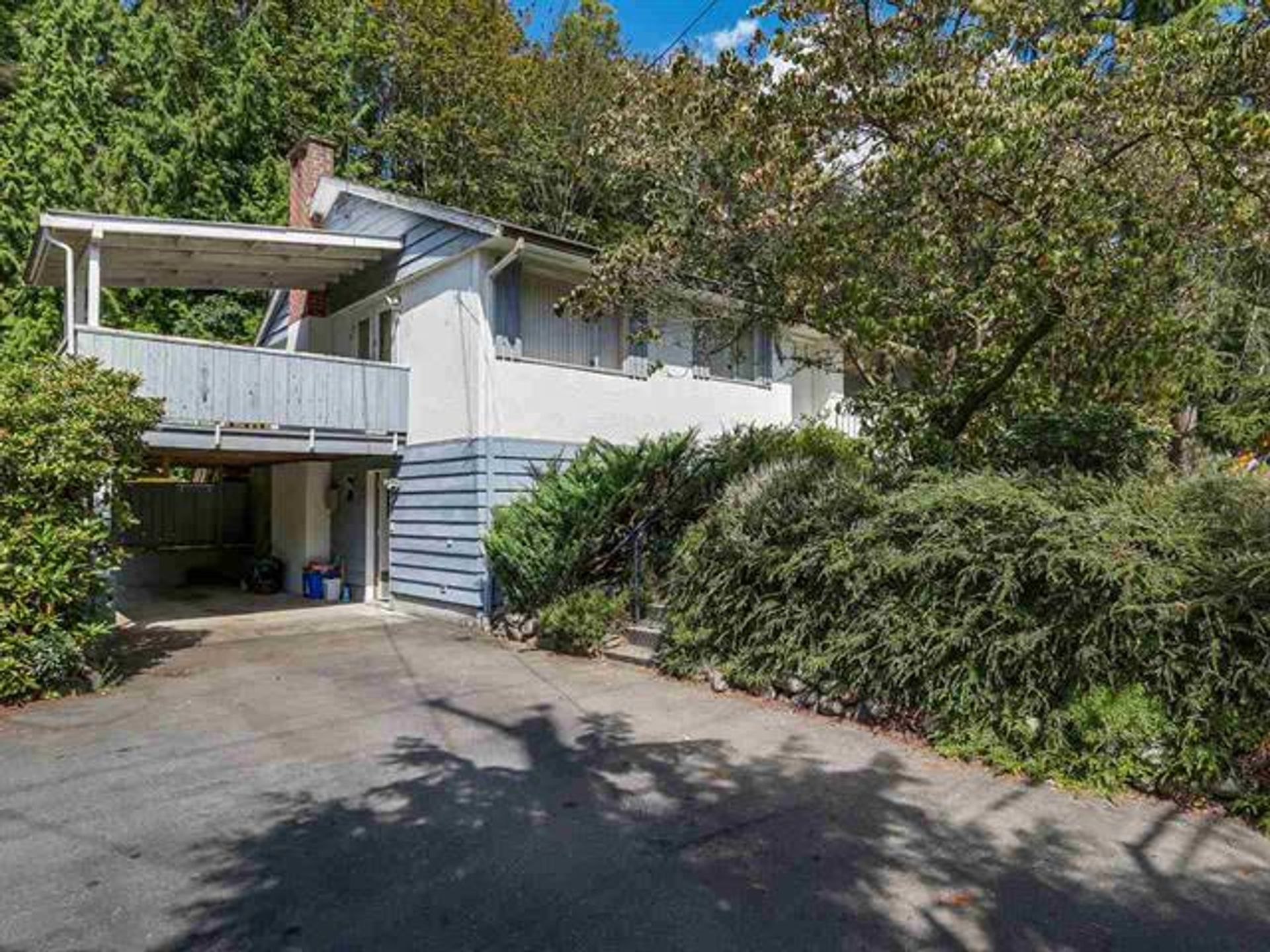 62998 at 1705 Arborlynn Drive, North Vancouver