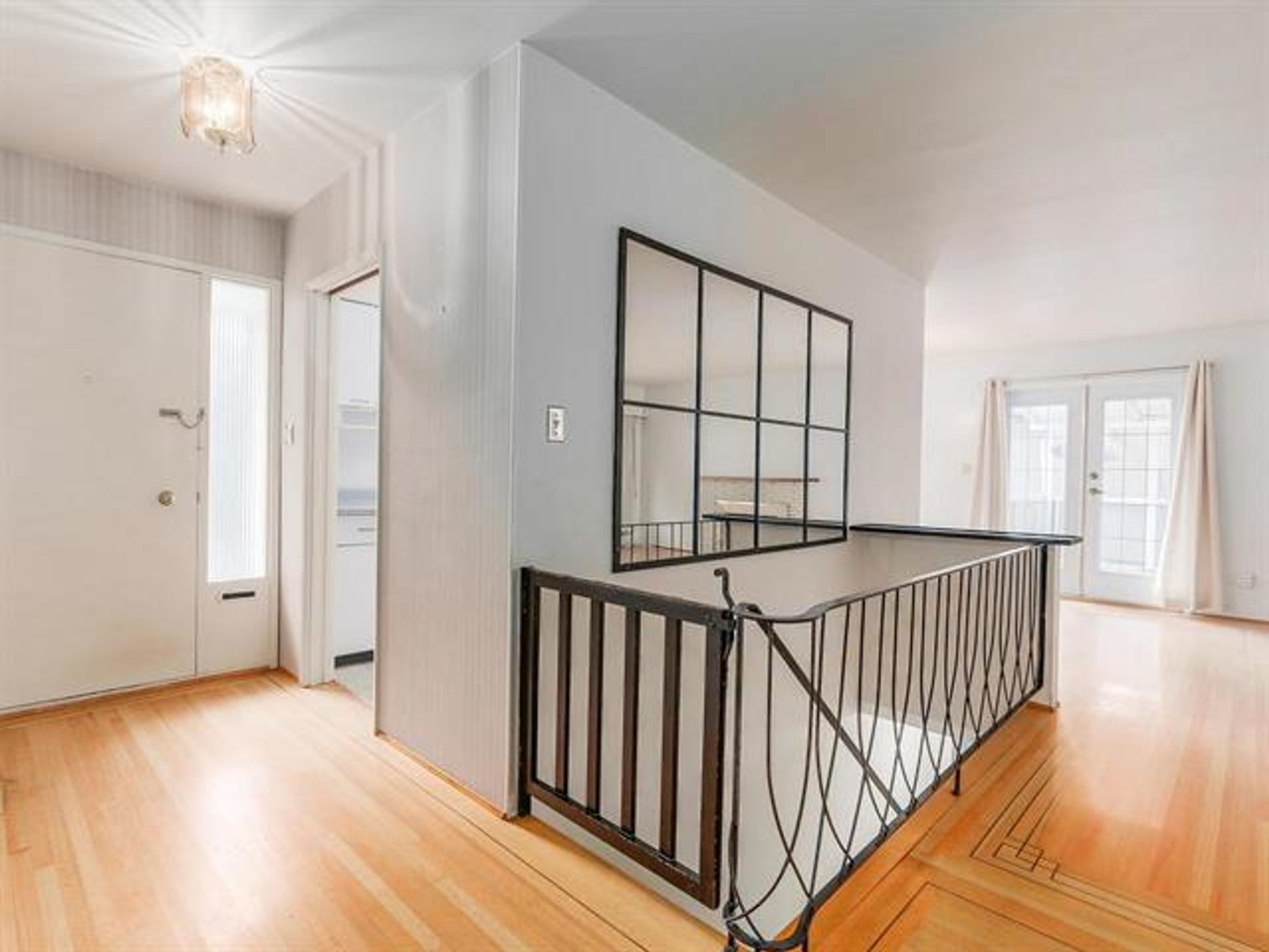 63001 at 1705 Arborlynn Drive, North Vancouver