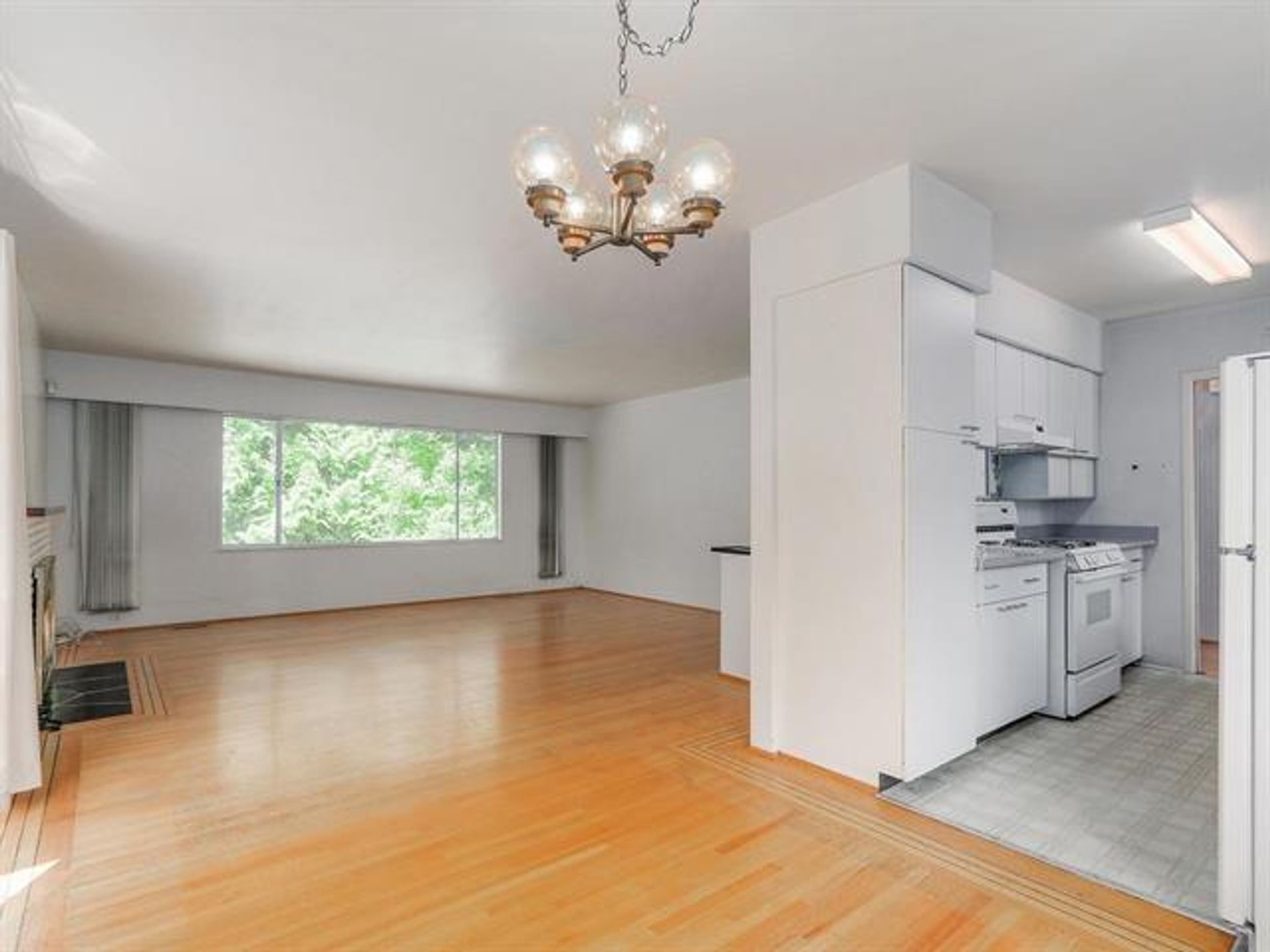 63022 at 1705 Arborlynn Drive, North Vancouver