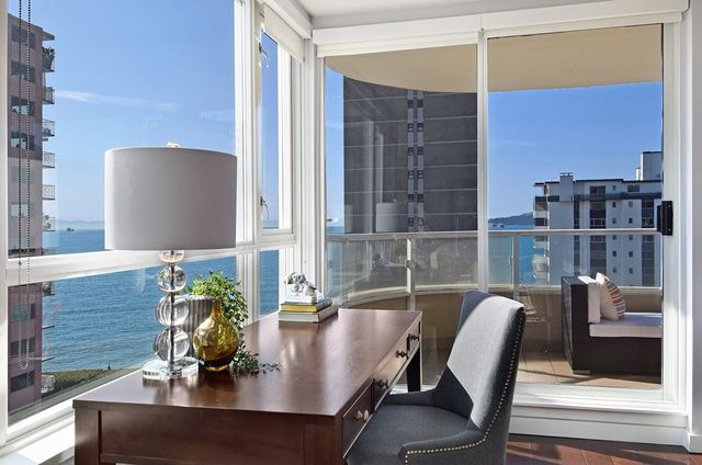 63081 at 603 - 2203 Bellevue Avenue, West Vancouver