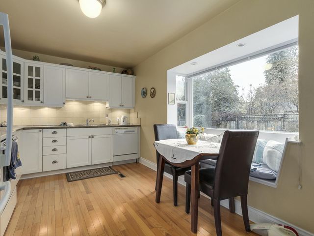 63149 at 1033 Kennedy Avenue, North Vancouver