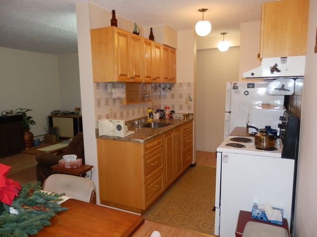 63294 at 907 - 145 St. Georges Avenue, North Vancouver