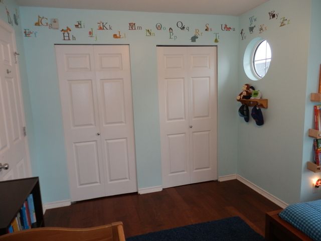 63388 at 915 Tobruck Avenue, North Vancouver