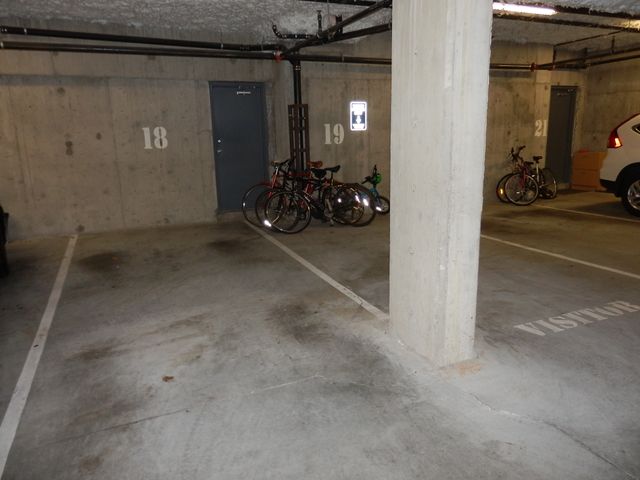 63418 at 915 Tobruck Avenue, North Vancouver