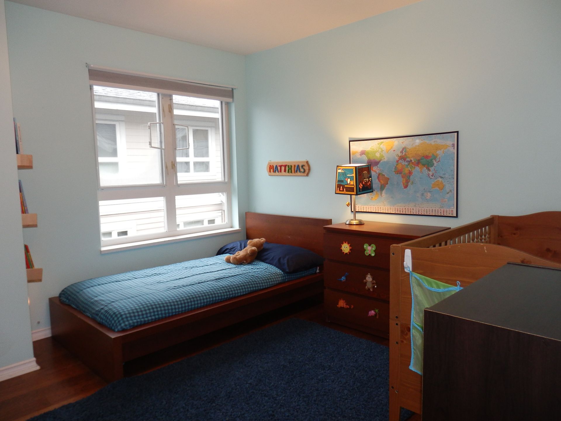 63385 at 915 Tobruck Avenue, North Vancouver