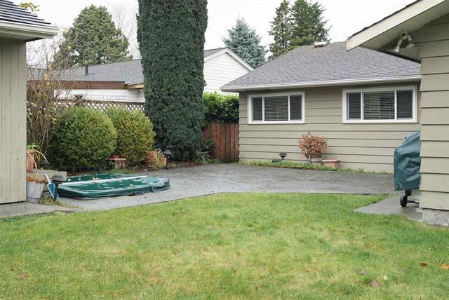 63530 at 1207 Silverwood Crescent, North Vancouver
