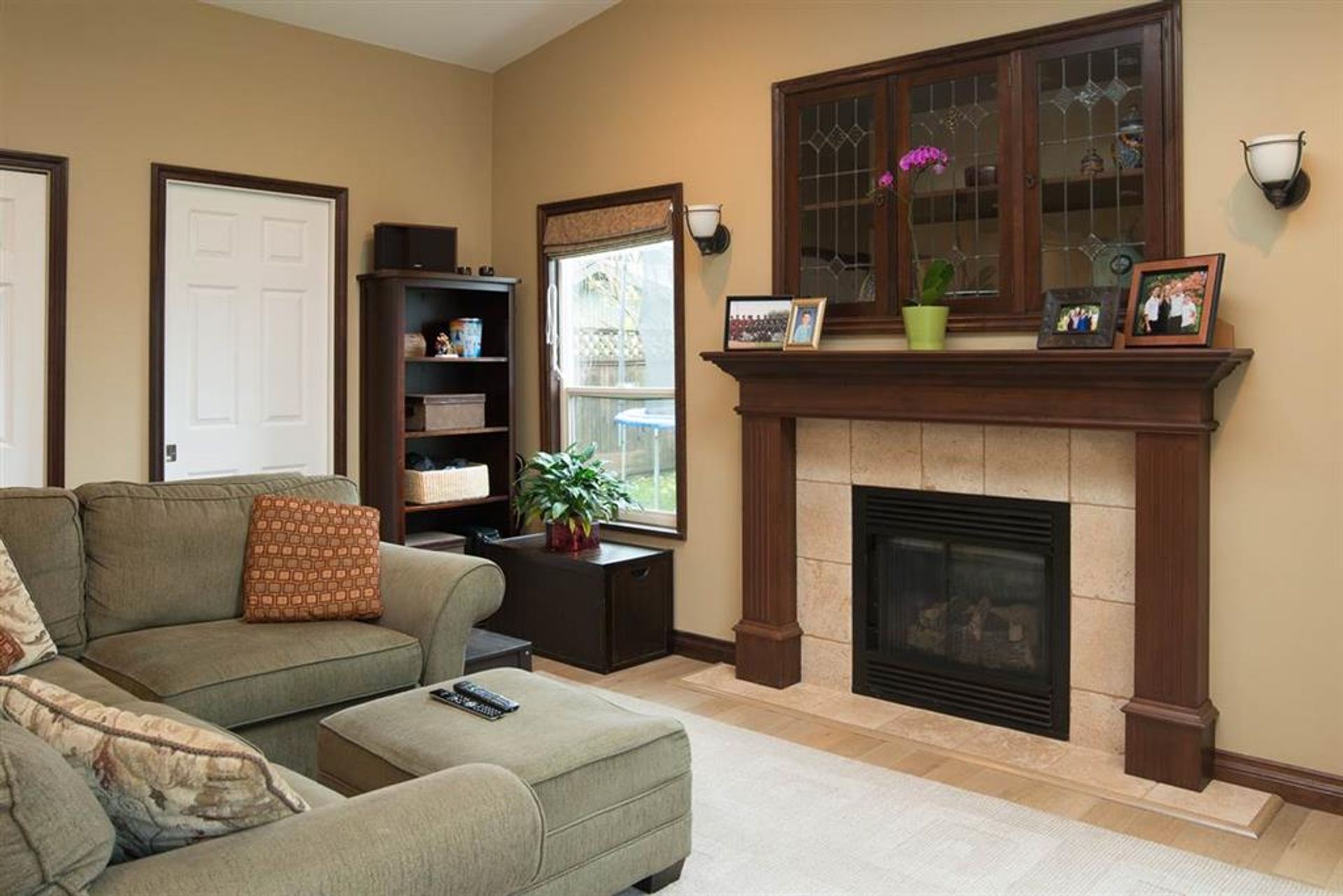 63508 at 1207 Silverwood Crescent, North Vancouver