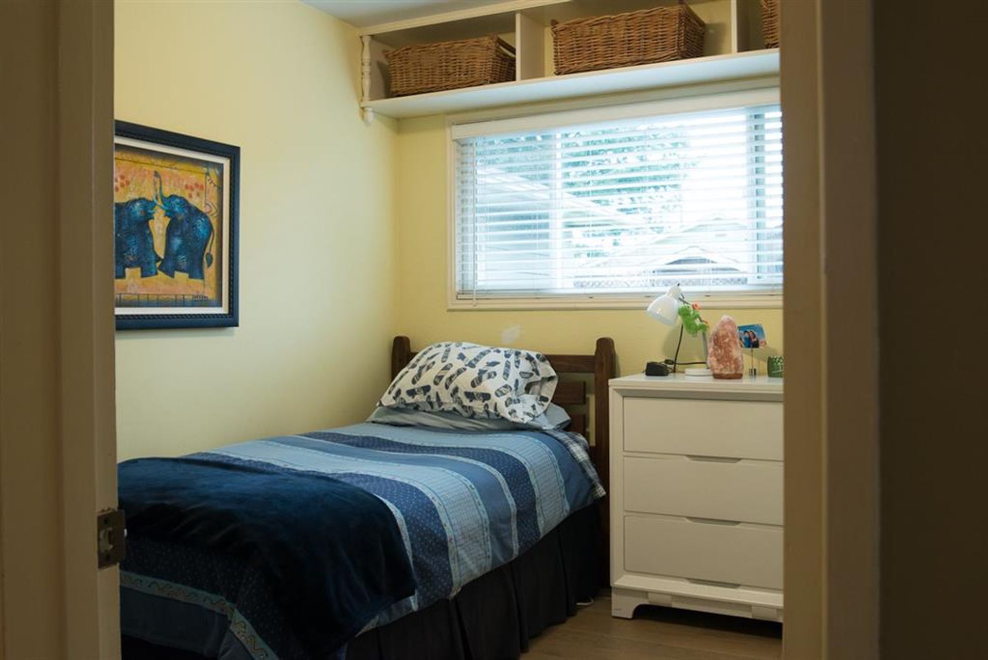 63524 at 1207 Silverwood Crescent, North Vancouver