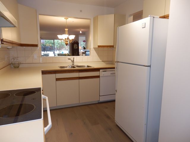 63866 at 202 - 1050 Bowron Court, North Vancouver