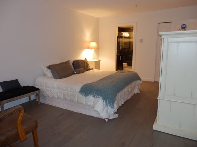 63890 at 202 - 1050 Bowron Court, North Vancouver