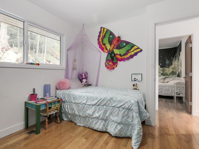 64524 at 6202 Overstone Drive, West Vancouver