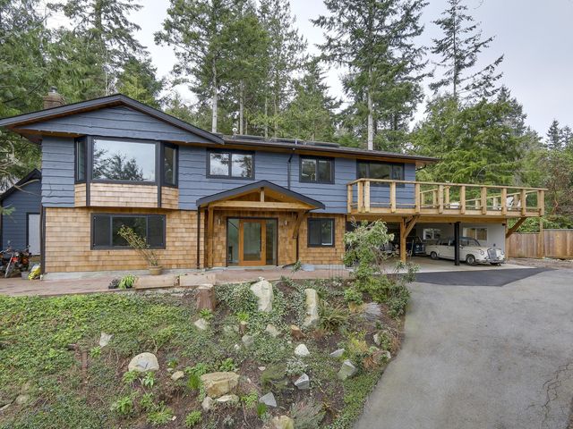 64545 at 6202 Overstone Drive, West Vancouver