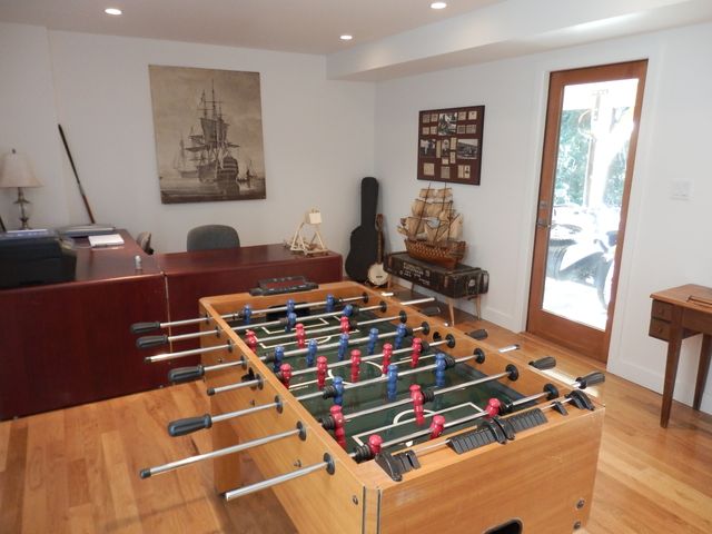 64592 at 6202 Overstone Drive, West Vancouver