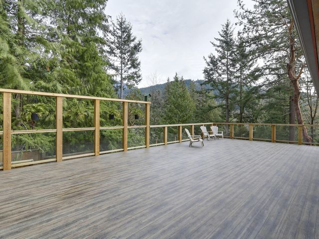 64596 at 6202 Overstone Drive, West Vancouver