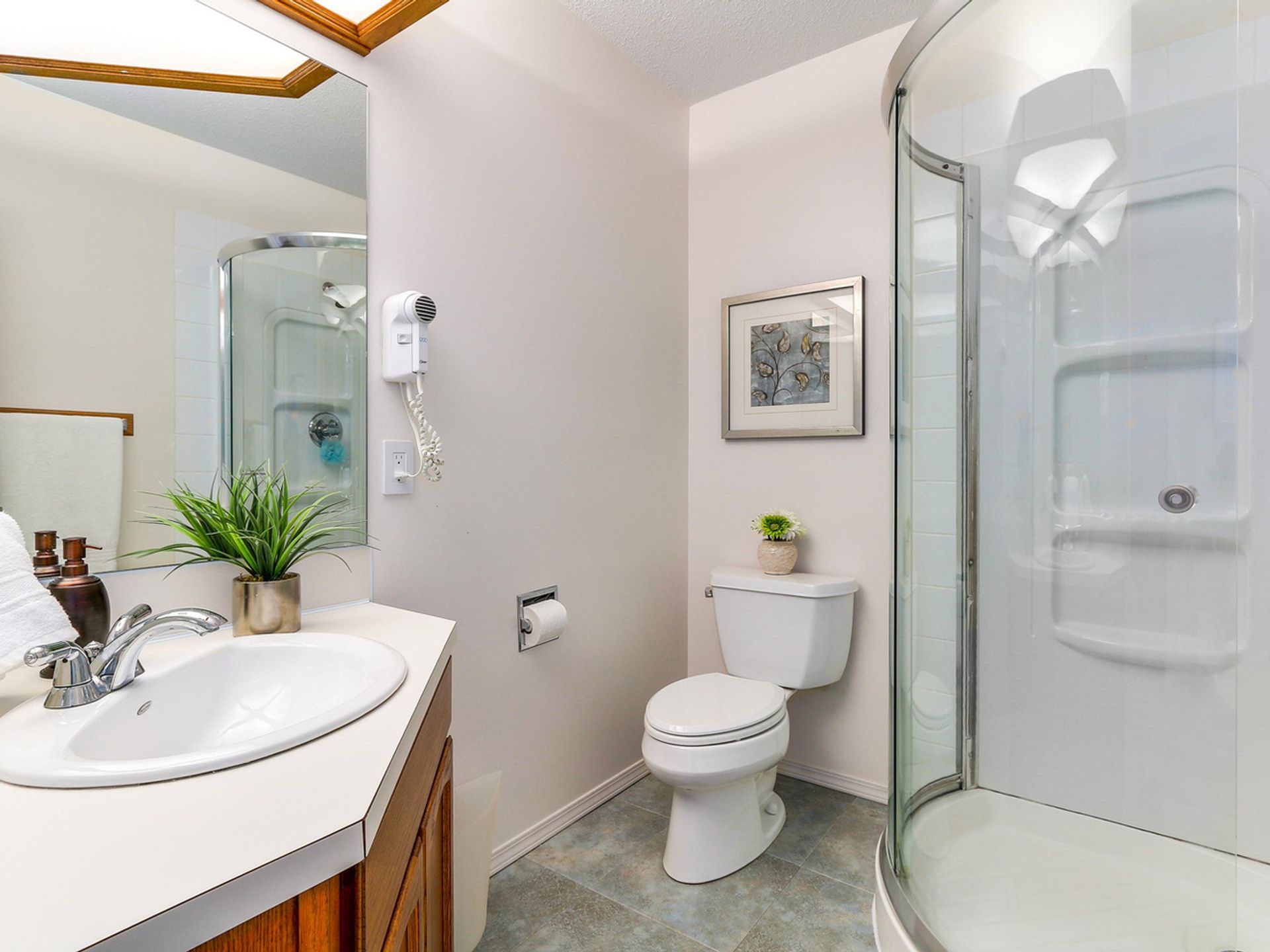 63986-1 at 1135 Montroyal Boulevard, North Vancouver