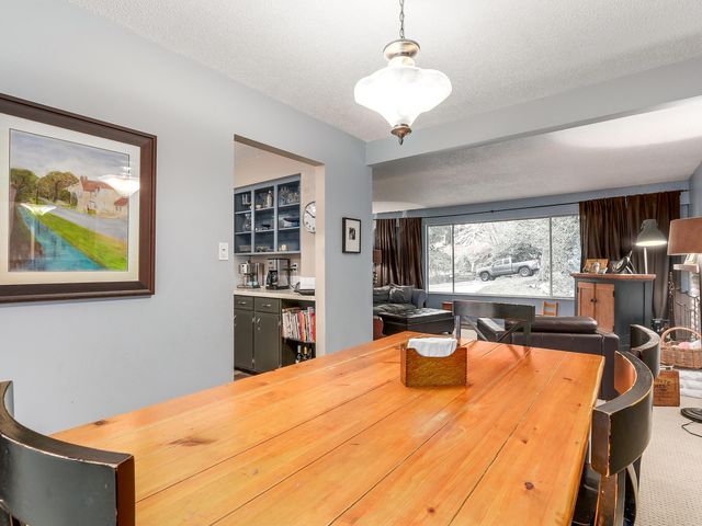 64299 at 1375 Plateau Drive, North Vancouver