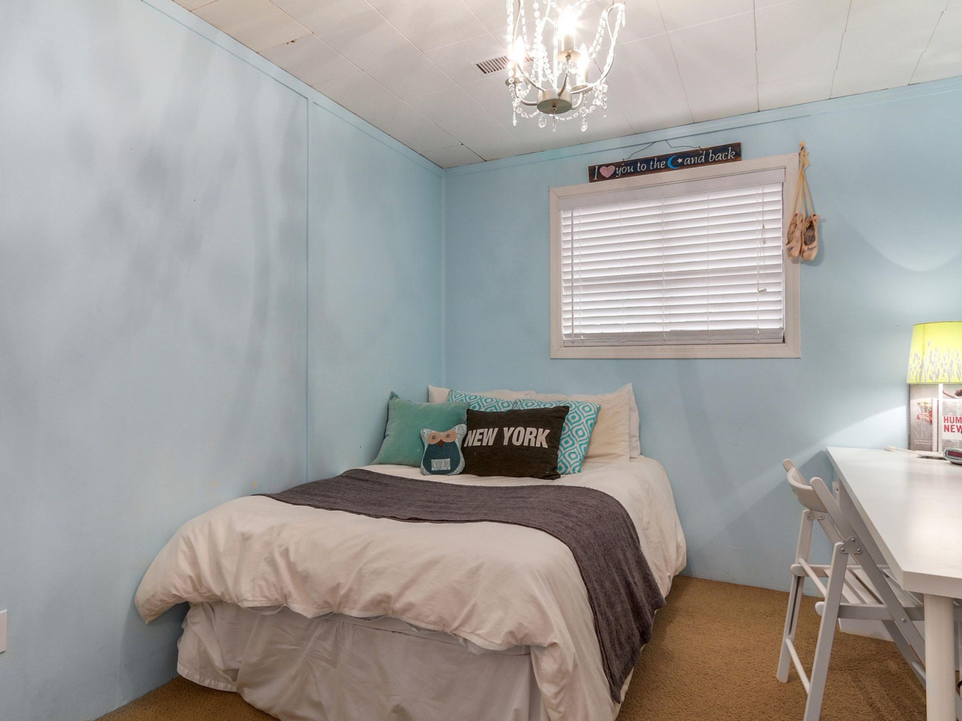 64323 at 1375 Plateau Drive, North Vancouver