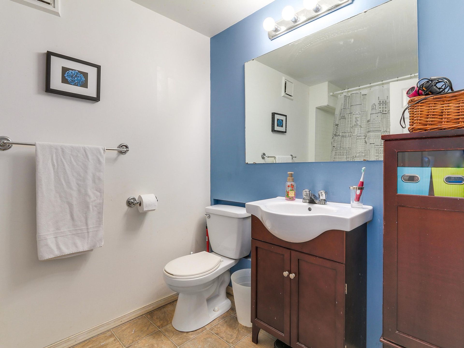 64332 at 1375 Plateau Drive, North Vancouver