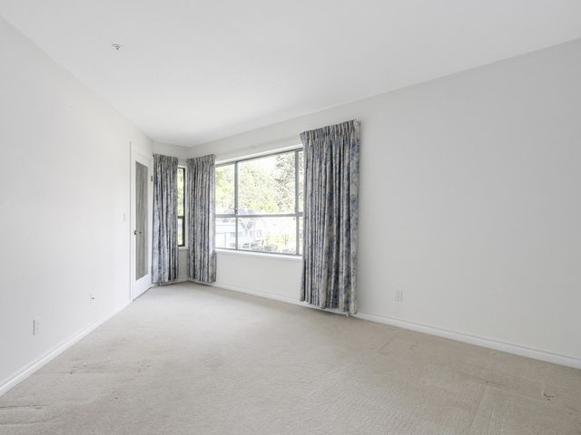 64475 at 303 - 3288 Capilano Crescent, North Vancouver