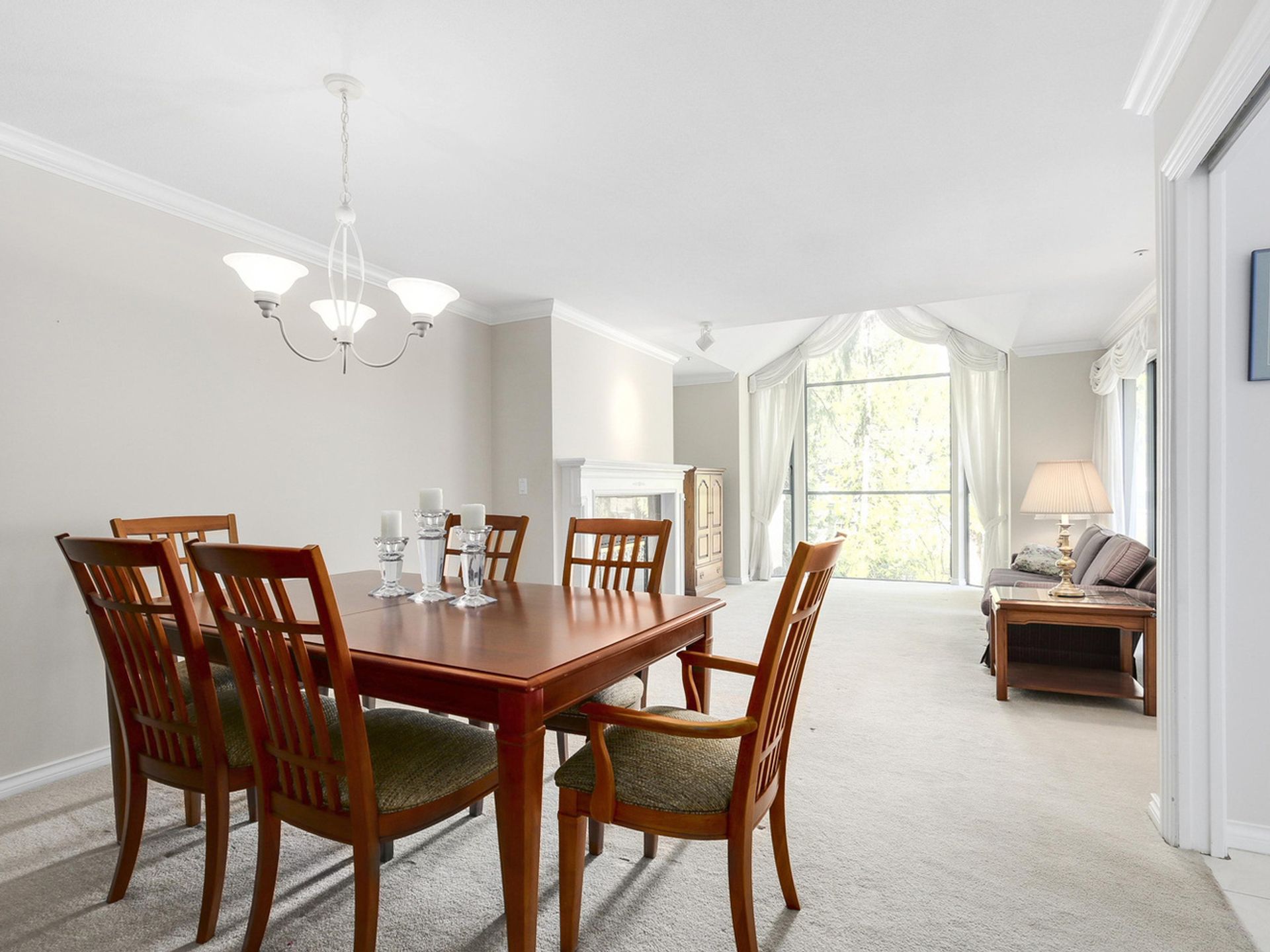 64427 at 303 - 3288 Capilano Crescent, North Vancouver