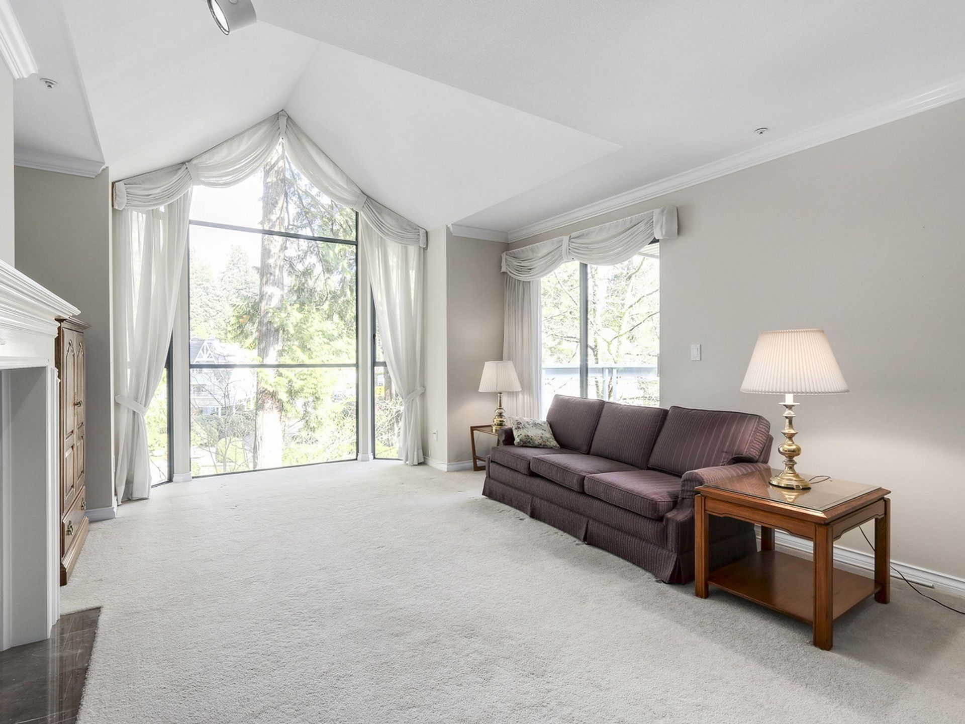 64433 at 303 - 3288 Capilano Crescent, North Vancouver