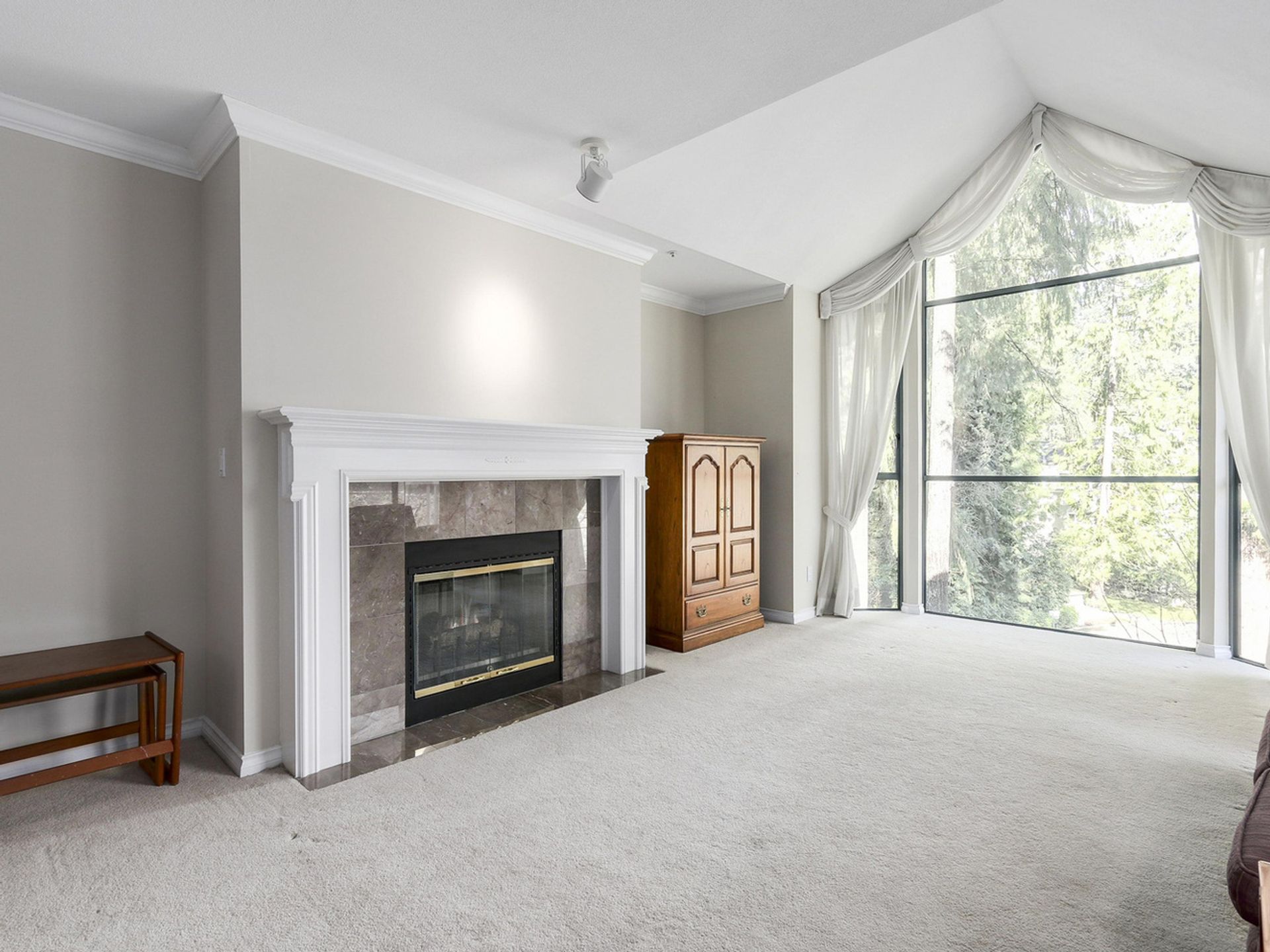 64436 at 303 - 3288 Capilano Crescent, North Vancouver