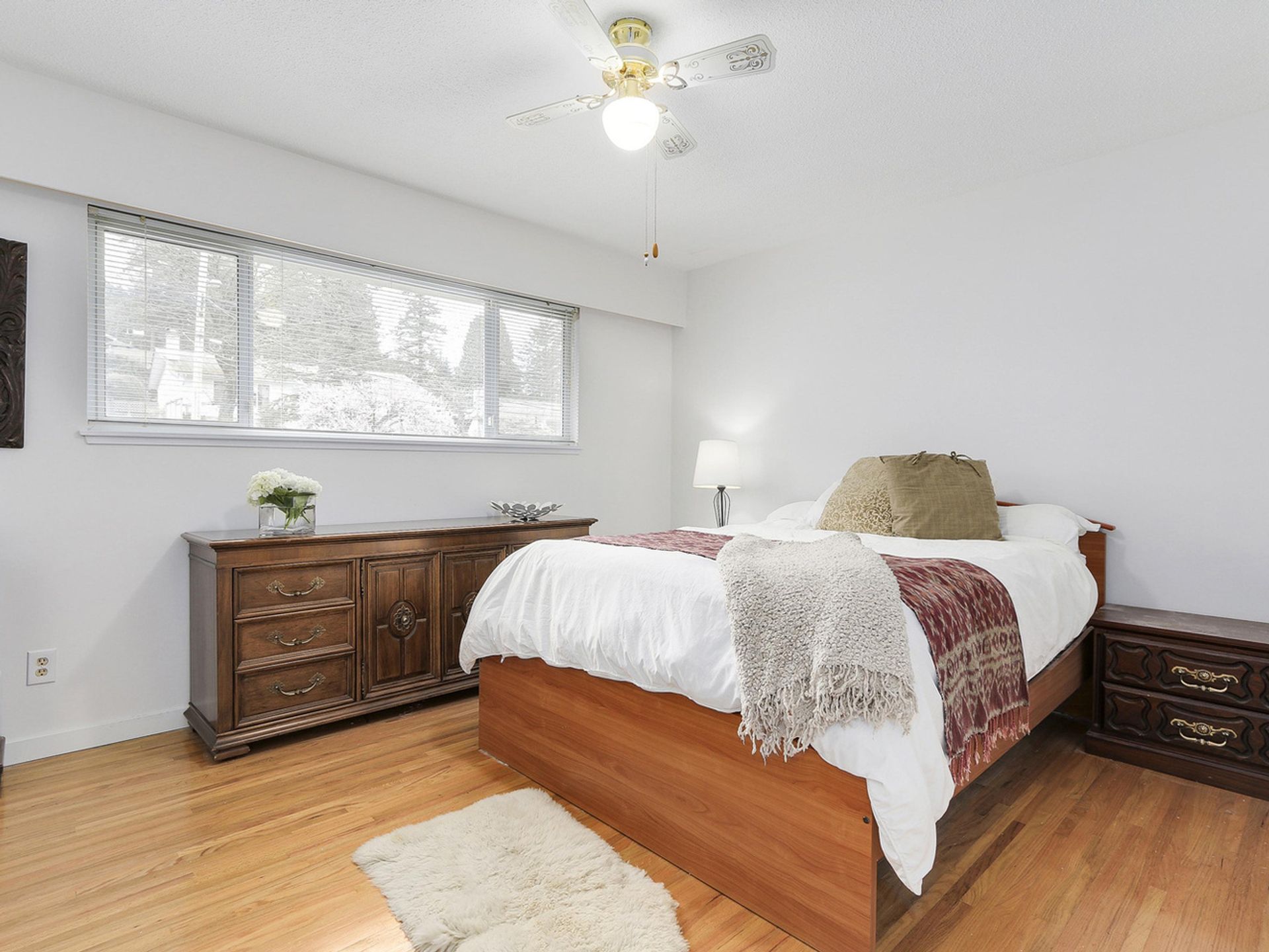 64857 at 1181 Chamberlain Drive, North Vancouver