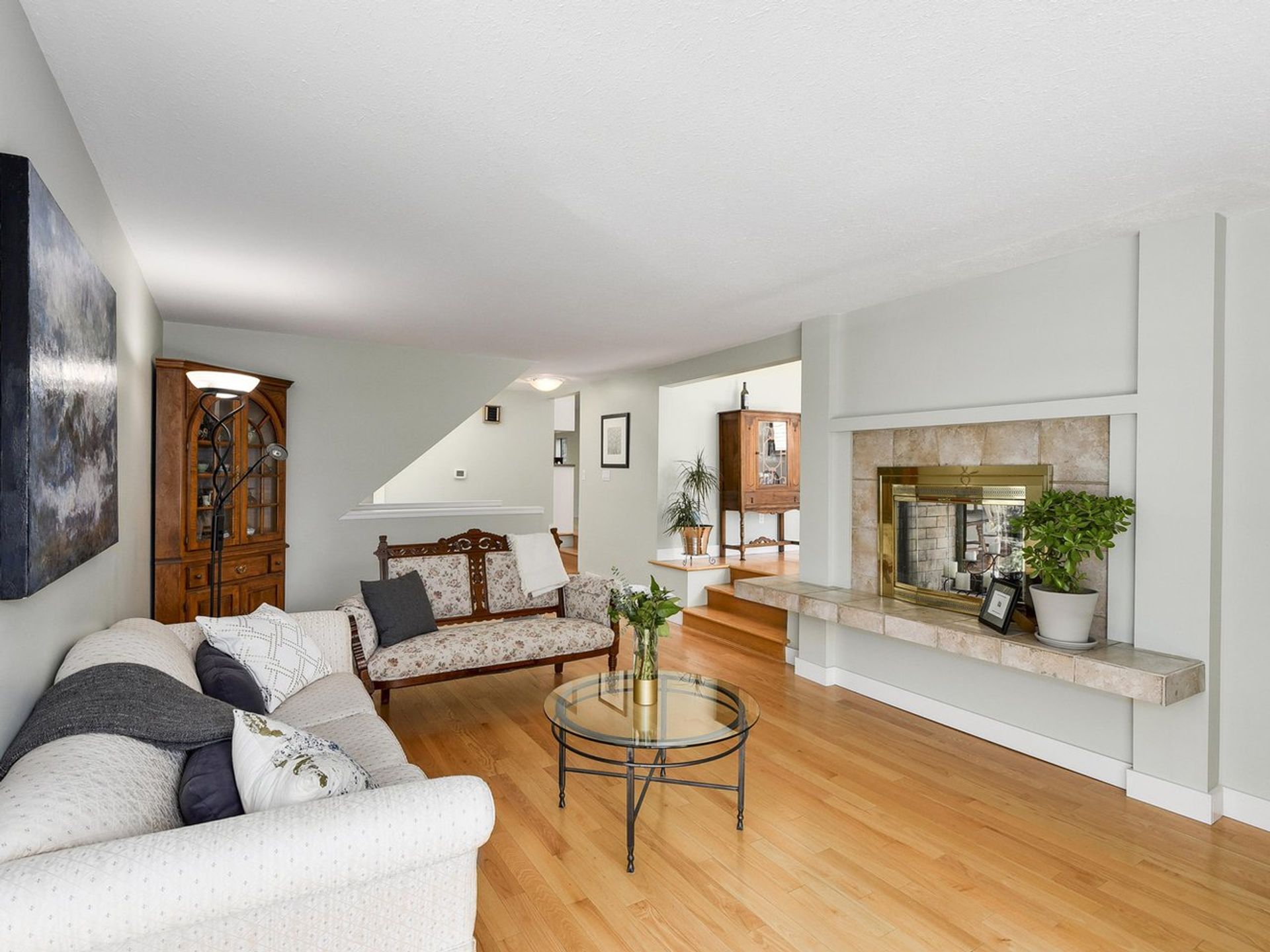 65090 at 1398 Plateau Drive, North Vancouver