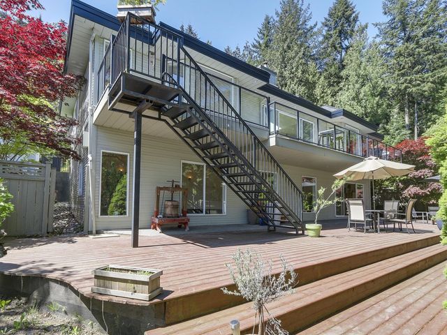 65056 at 795 St. James Road E, North Vancouver