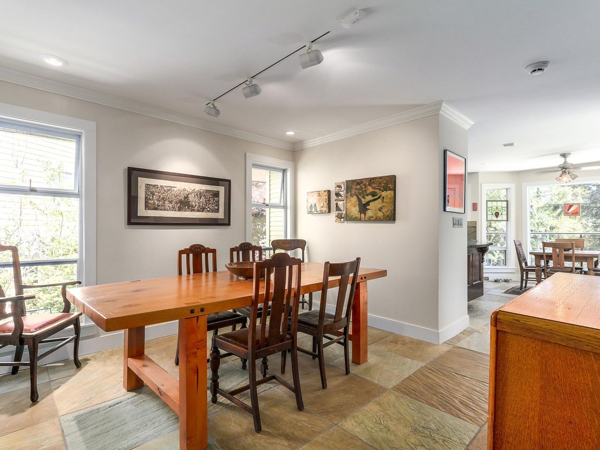 65017 at 795 St. James Road E, North Vancouver