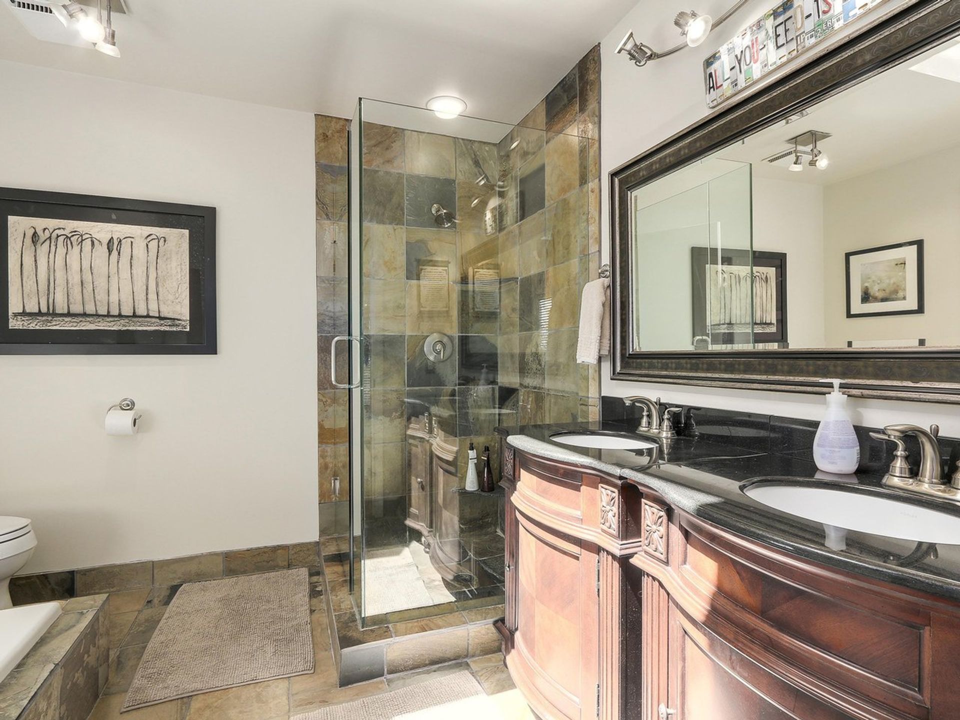 65026 at 795 St. James Road E, North Vancouver