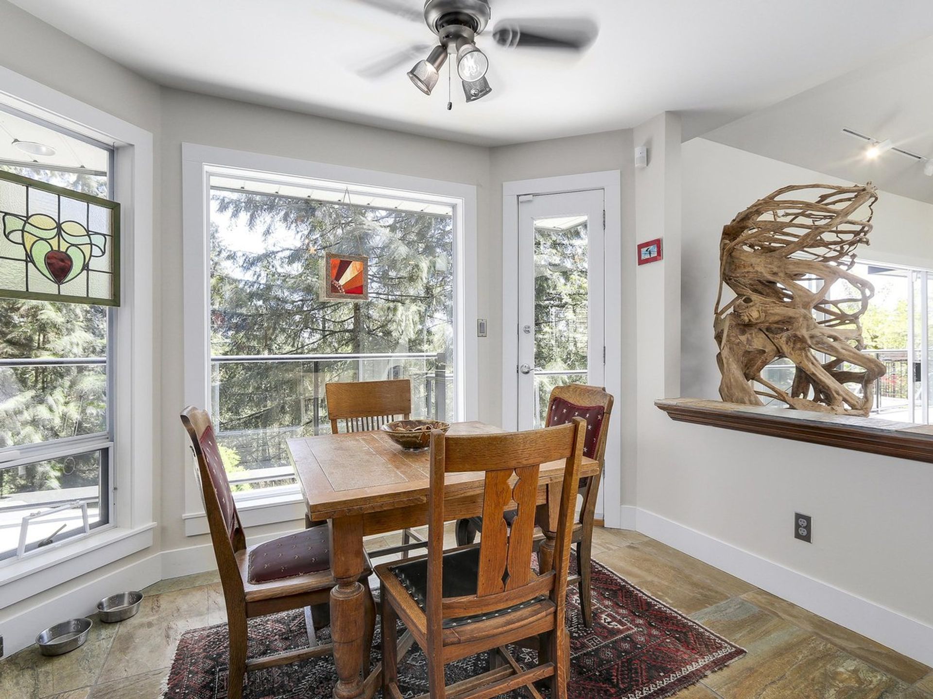 65068 at 795 St. James Road E, North Vancouver