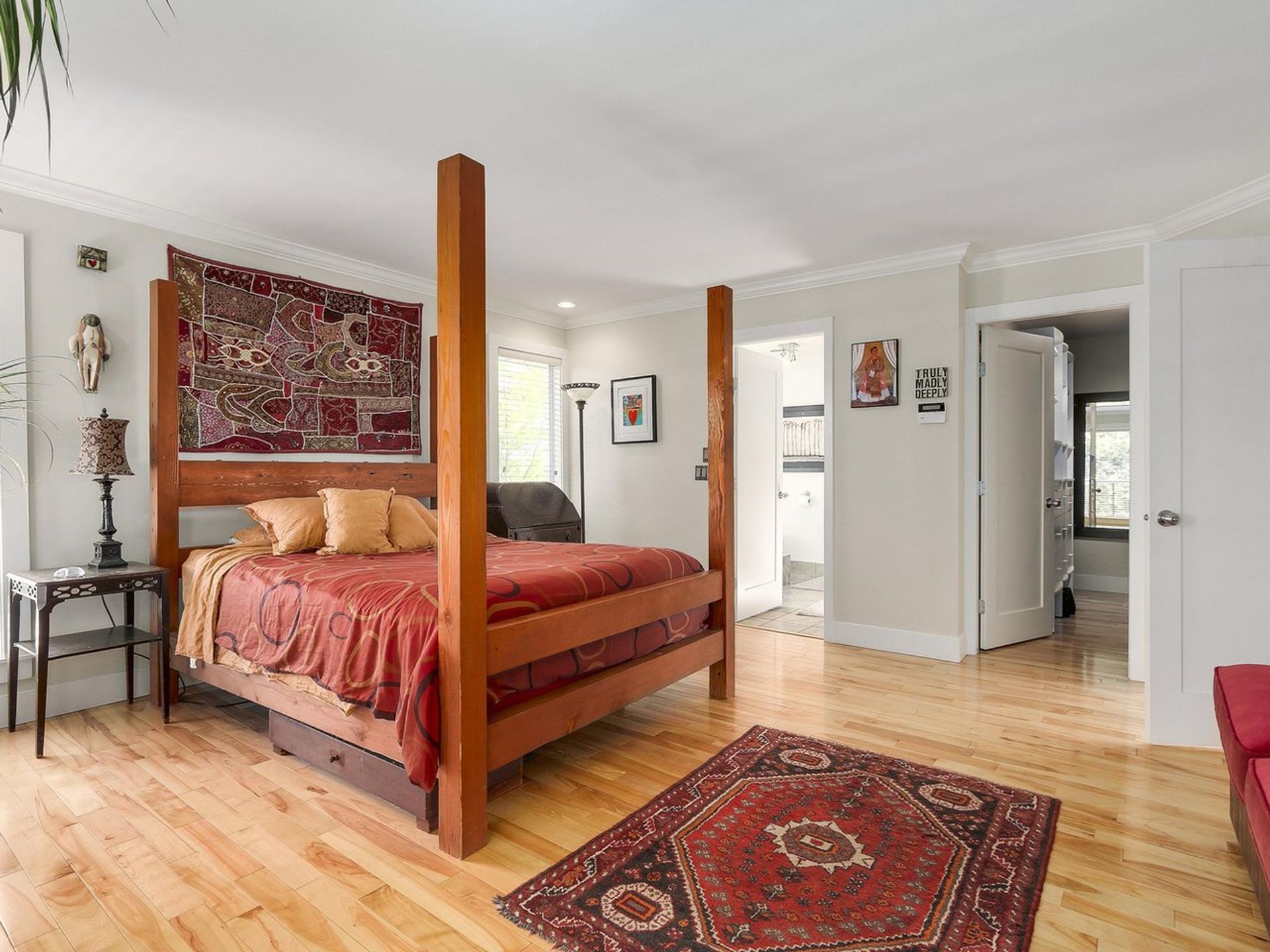 65071 at 795 St. James Road E, North Vancouver