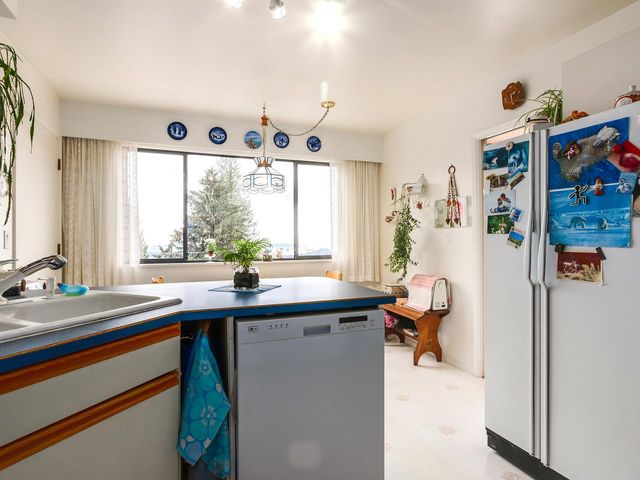 65410 at 4828 Skyline Drive, North Vancouver