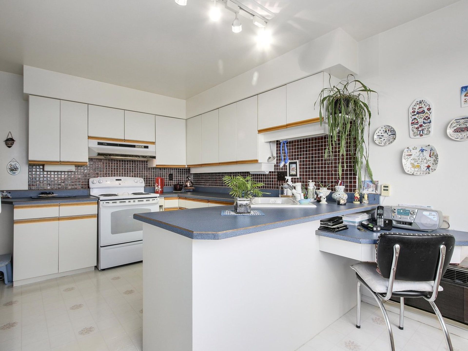 65407 at 4828 Skyline Drive, North Vancouver