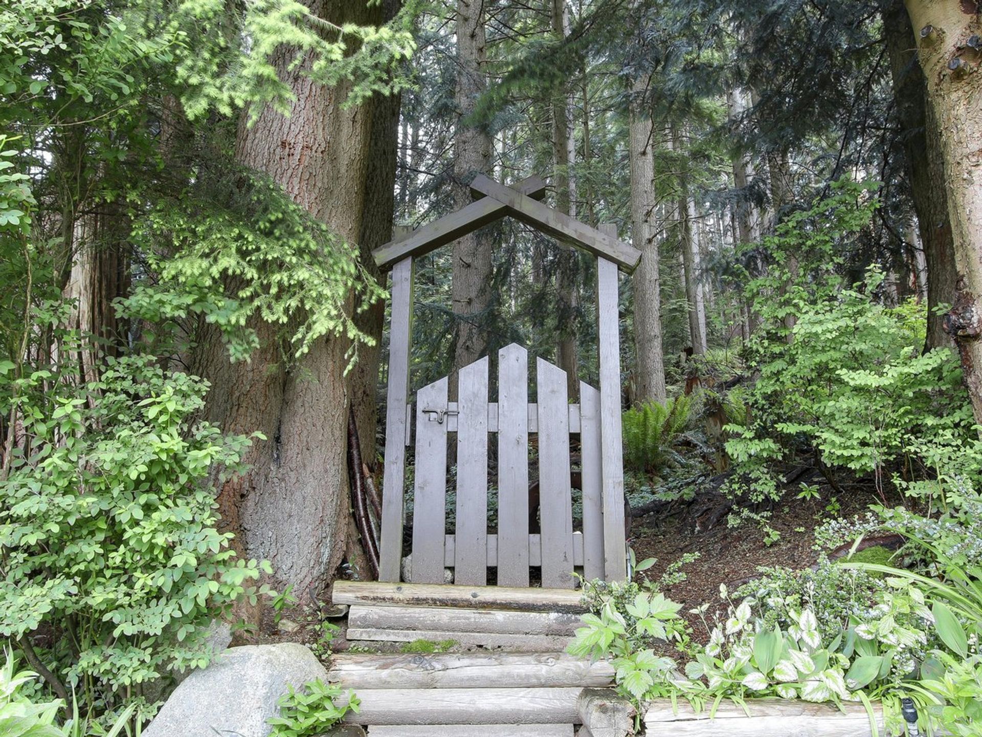 65455 at 4828 Skyline Drive, North Vancouver