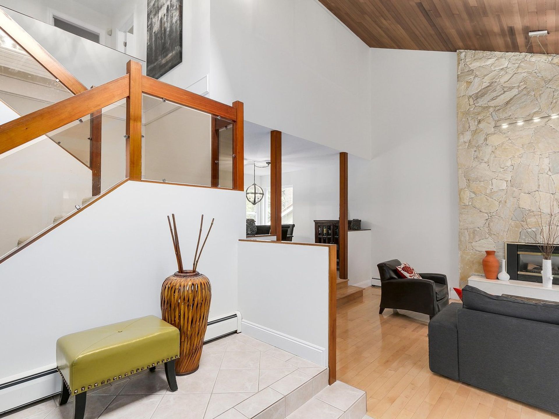 65584 at 5634 Honeysuckle Place, North Vancouver